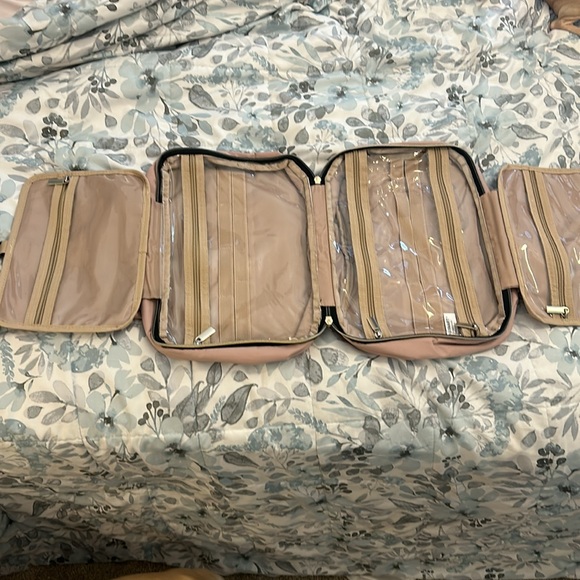 Bagsmart Toiletry Bag Travel Bag Large. - Picture 8 of 8